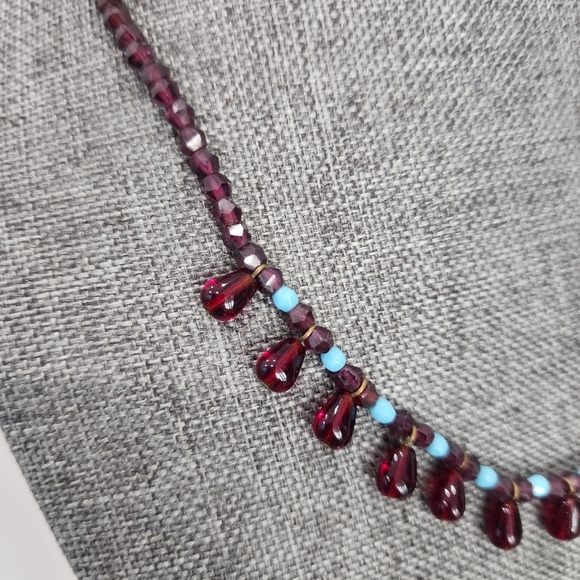 Vintage Gerard Yosca 16" Beaded Necklace Red Glass Teardrops & Turquoise Accent - Picture 4 of 9